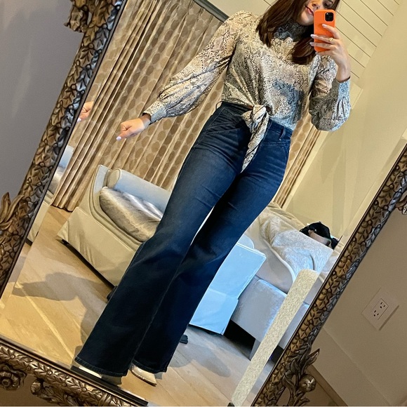 Snakeskin print turtleneck top - Picture 5 of 5